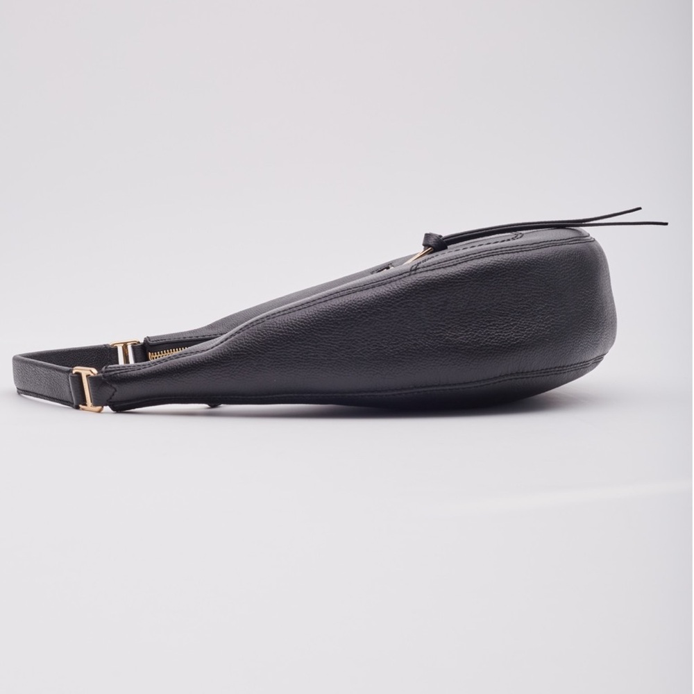 Marc Jacobs Crescent Bag - Picture 6 of 8